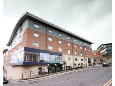 Travelodge Newcastle Central Exterior foto